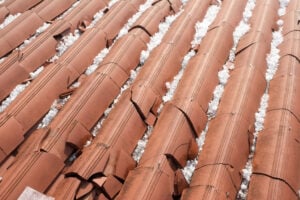 Emergency-roof-repair-rio-rancho-300x200